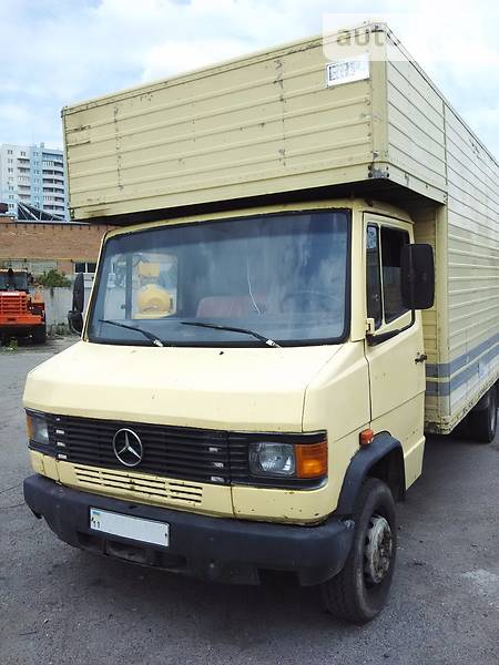 Вантажний фургон Mercedes-Benz T2 1989 в Києві