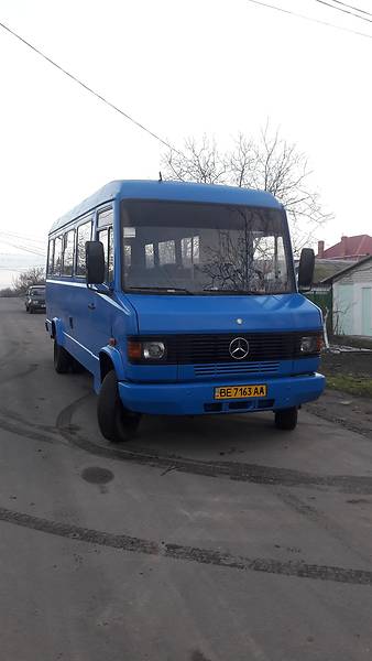 Автобус Mercedes-Benz T2 1995 в Николаеве