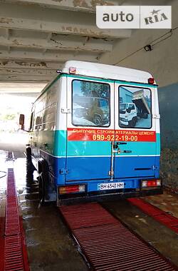 Вантажний фургон Mercedes-Benz T2 1988 в 