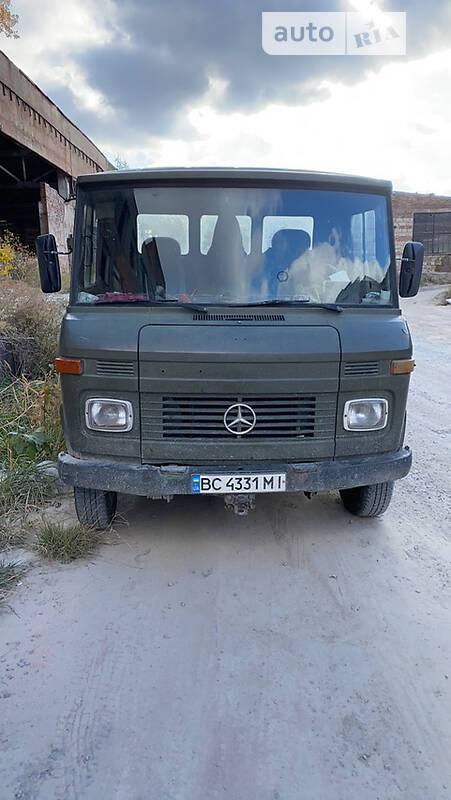 Борт Mercedes-Benz T2 1980 в Львове