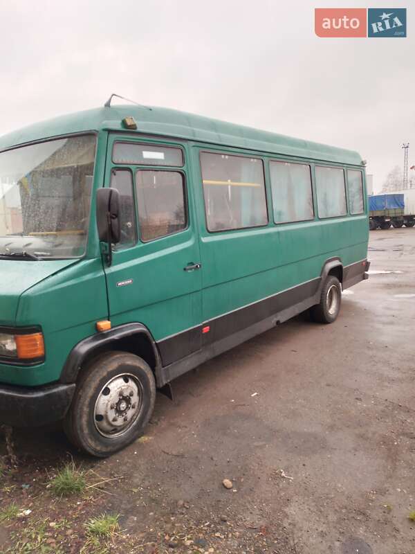 Mercedes-Benz T2 1996