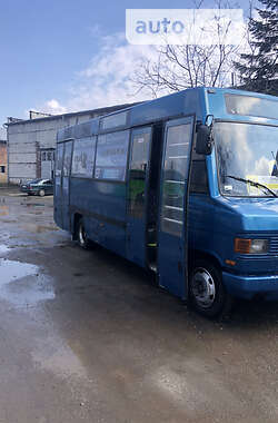 Пригородный автобус Mercedes-Benz T2 1996 в Коломые