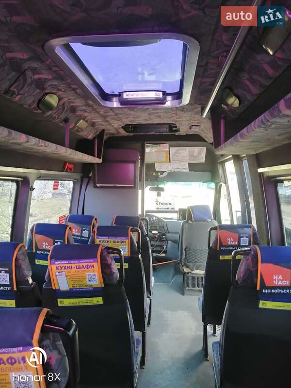 Мікроавтобус Mercedes-Benz T2 1997 в Кривому Розі