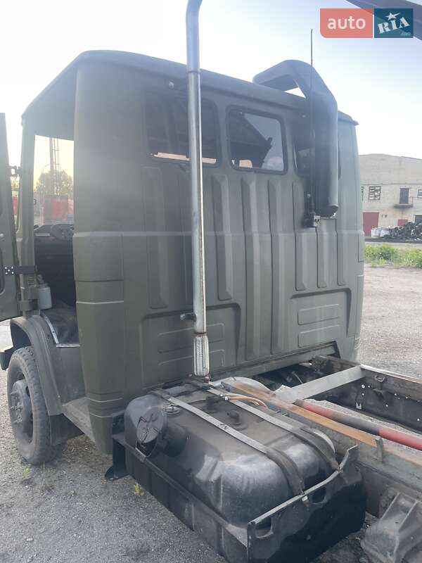 Самосвал Mercedes-Benz T2 1981 в Шишаки