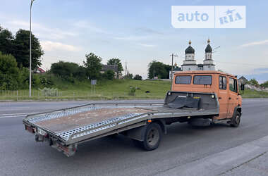 Эвакуатор Mercedes-Benz T2 1998 в Ровно