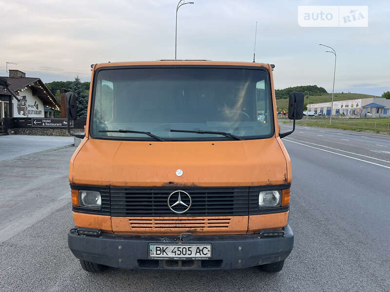 Евакуатор Mercedes-Benz T2 1998 в Рівному фото 19 Евакуатор Mercedes-Benz T2 1998 в Рівному