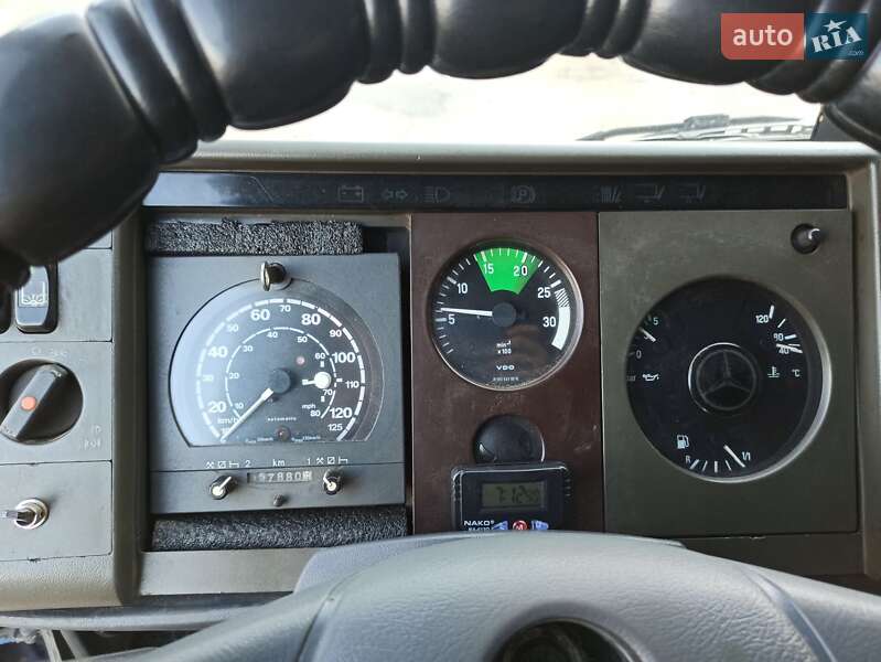 Автовоз Mercedes-Benz T2 1996 в Луцке