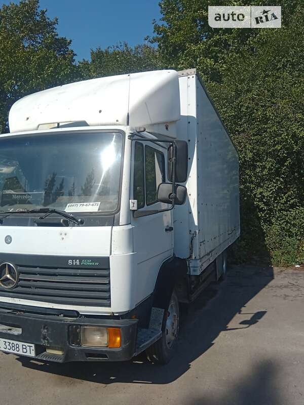 Вантажний фургон Mercedes-Benz T2 1997 в Рівному