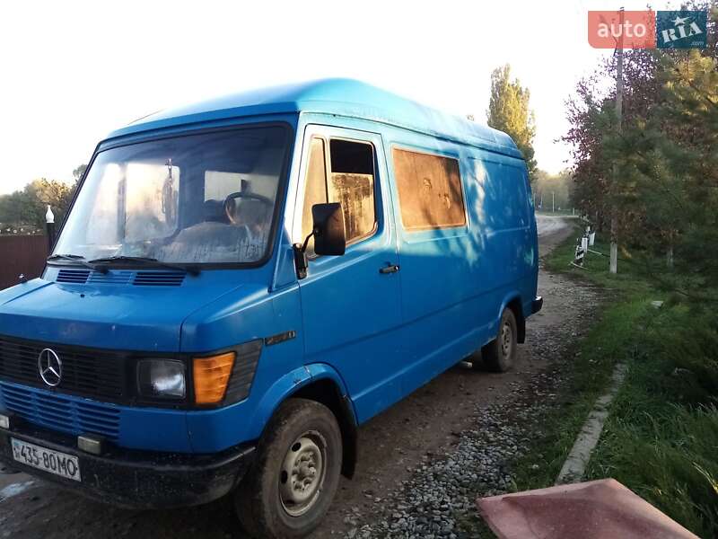 Микроавтобус Mercedes-Benz T2 1988 в Сокирянах фото 2 Микроавтобус Mercedes-Benz T2 1988 в Сокирянах