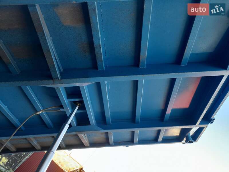 Самосвал Mercedes-Benz T2 1995 в Первомайске