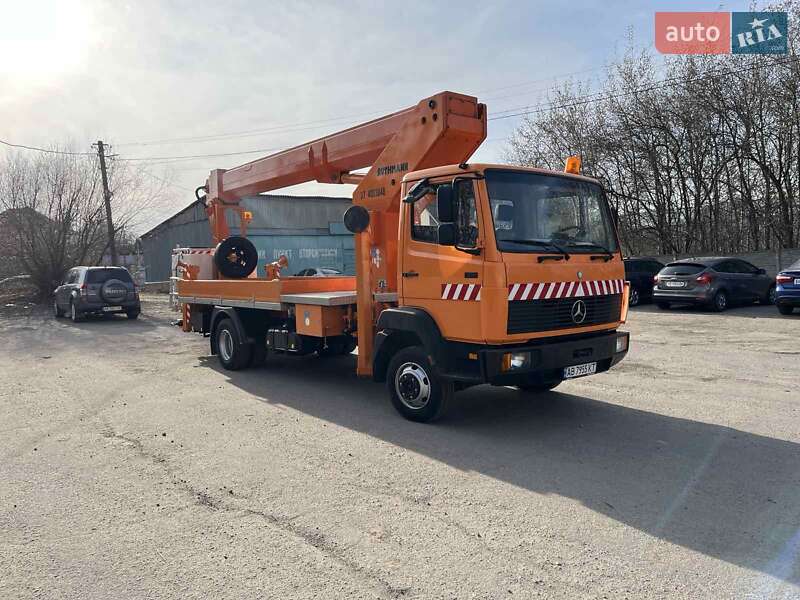 Автовишка Mercedes-Benz T2 1995 в Вінниці