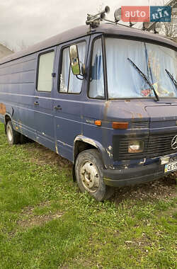 Грузовой фургон Mercedes-Benz T2 1987 в 