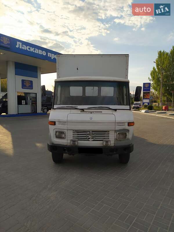 Вантажний фургон Mercedes-Benz T2 1986 в Запоріжжі