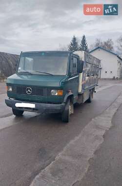 Грузовой фургон Mercedes-Benz T2 1995 в Львове