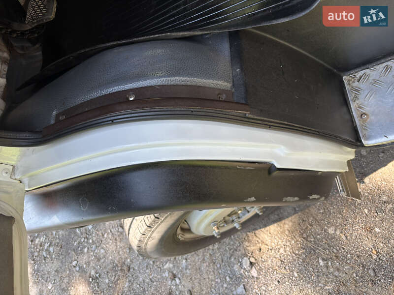 Грузовой фургон Mercedes-Benz T2 1989 в Киеве фото 12 Грузовой фургон Mercedes-Benz T2 1989 в Киеве