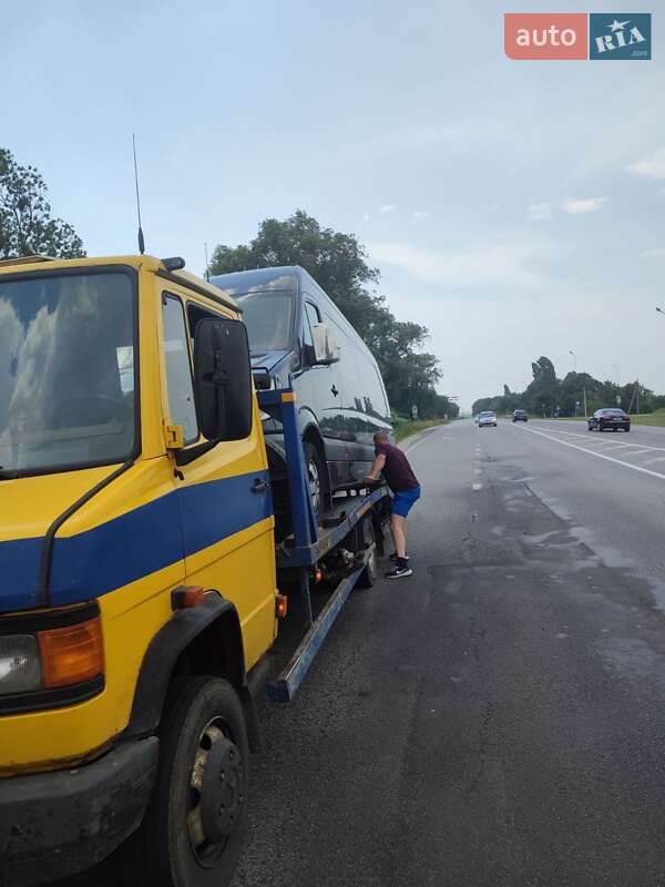 Mercedes-Benz T2 1996 Mercedes-Benz T2 1996