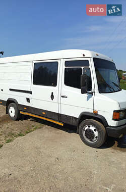 Грузовой фургон Mercedes-Benz T2 1995 в Коломые