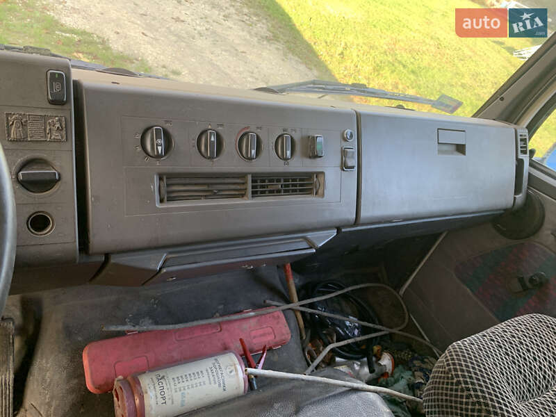 Самоскид Mercedes-Benz T2 1995 в Буську