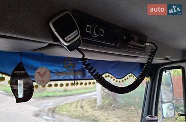 Грузовой фургон Mercedes-Benz T2 1997 в  фото 15 Грузовой фургон Mercedes-Benz T2 1997 в