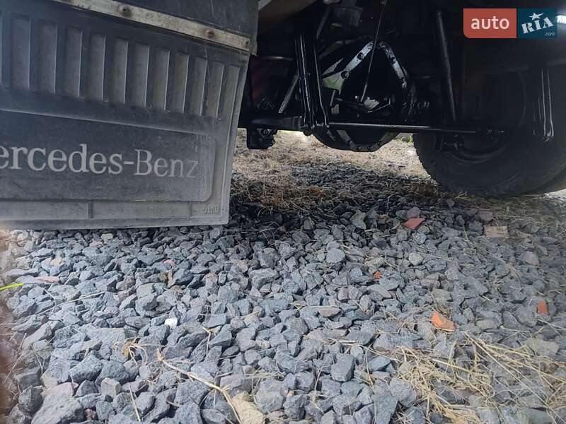 Грузовой фургон Mercedes-Benz T2 1997 в Любомле