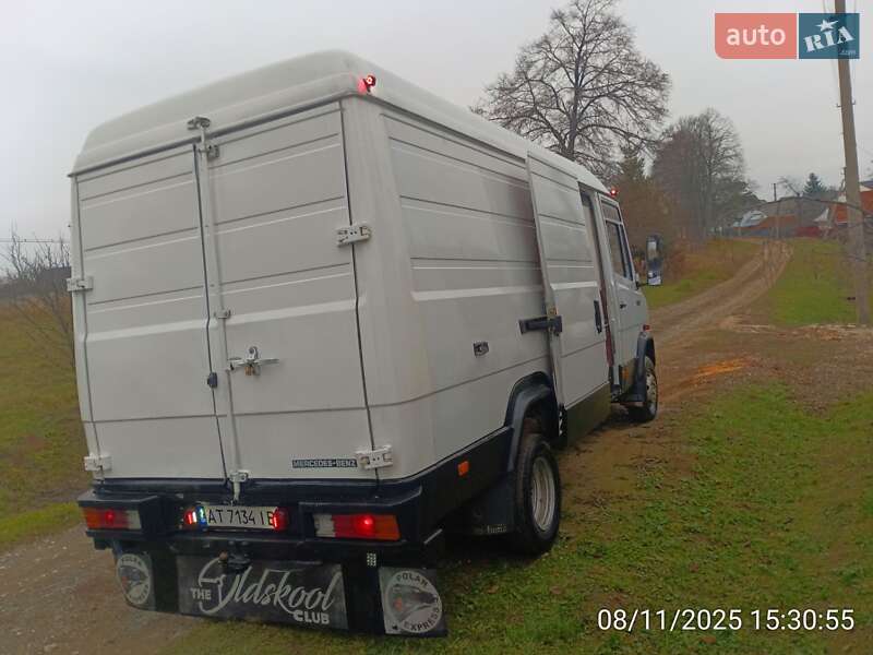 Грузовой фургон Mercedes-Benz T2 1994 в Коломые