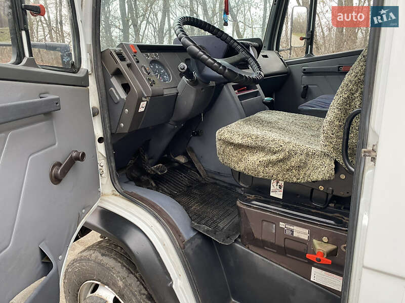 Грузовой фургон Mercedes-Benz T2 1996 в Кропивницком