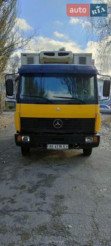 Mercedes-Benz T2 1995