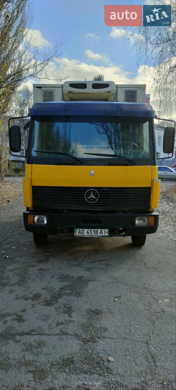 Авто в ідеальному технічному стані. Нова гума, Тахограф, Техогляд
Продам авто у відмінному стані. Повністю підготовлене до рейсів.
Що зроблено:
 Ходова та колеса: Нова гума, встановлено додатковий підресорник (посилена підвіска).
 Документи: Свіжий техогляд, встановлено та налаштовано новий тахограф.
 ТО: Нові АКБ, свіжа гальмівна рідина (замінена в системі та в зчепленні).
 Салон: Встановлена мультимедіа.
Машина жива, доглянута. Жодних фінансових вкладень не вимагає — одразу в роботу.
Дзвоніть, домовимось про перегляд!
