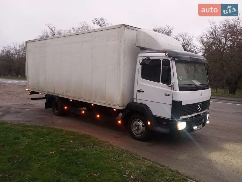 Mercedes-Benz T2 1994 Mercedes-Benz T2 1994