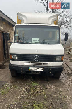 Грузовой фургон Mercedes-Benz T2 1996 в Днепре