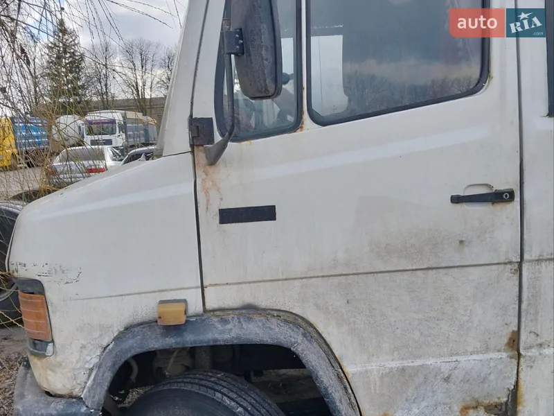 Mercedes-Benz T2 1995