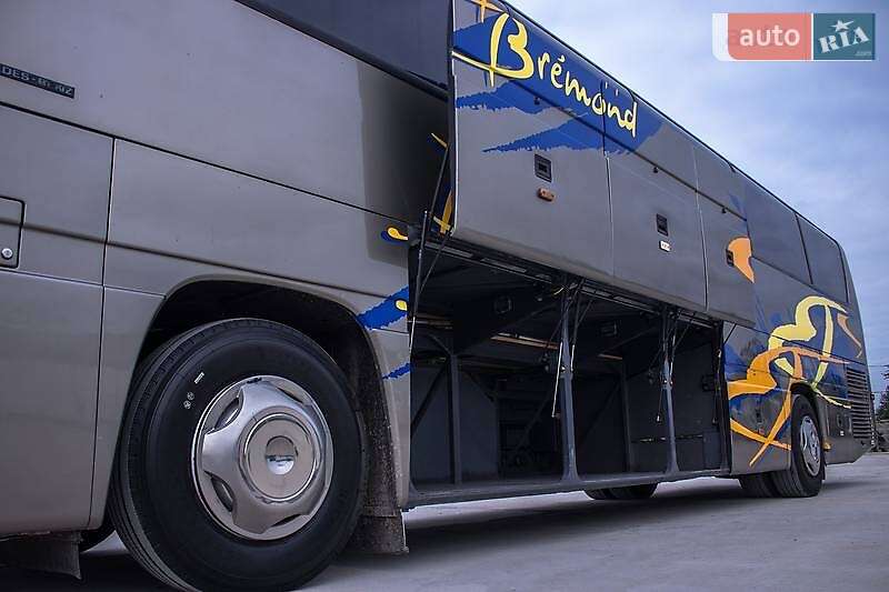 Туристический / Междугородний автобус Mercedes-Benz Tourismo 1999 в Иршаве