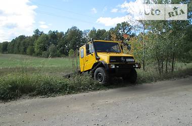 Грузовой фургон Mercedes-Benz Unimog 1996 в Виннице