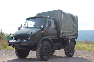 Тентованый Mercedes-Benz Unimog 1978 в Хусте