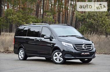 Минивэн Mercedes-Benz V-Class 2015 в 
