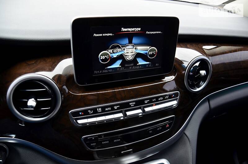 Мінівен Mercedes-Benz V-Class 2015 в Києві