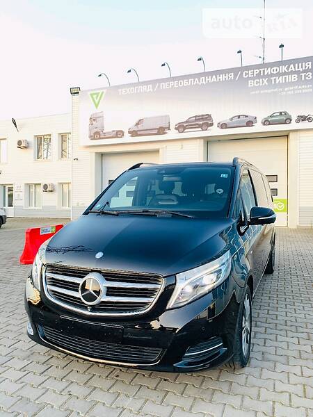 Мінівен Mercedes-Benz V-Class 2015 в Чернівцях