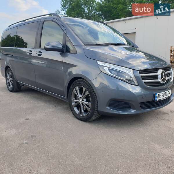 Минивэн Mercedes-Benz V-Class 2017 в Бердичеве