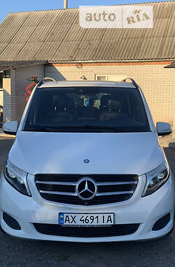 Мінівен Mercedes-Benz V-Class 2014 в Харкові