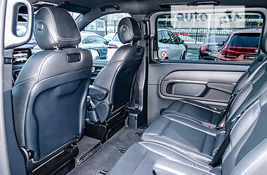 Минивэн Mercedes-Benz V-Class 2019 в 