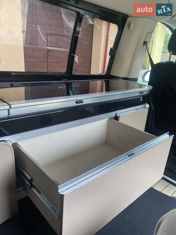 Мінівен Mercedes-Benz V-Class 2018 в Львові