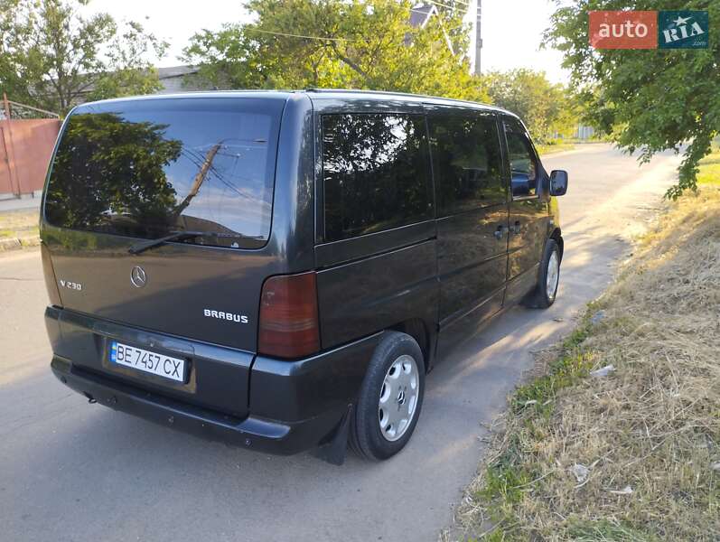 Минивэн Mercedes-Benz V-Class 1997 в 