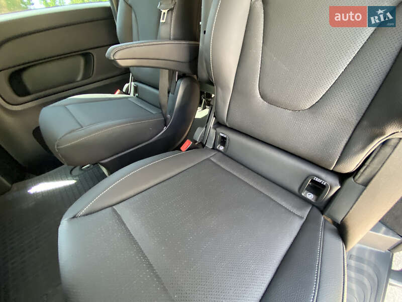 Мінівен Mercedes-Benz V-Class 2017 в Житомирі фото 18 Мінівен Mercedes-Benz V-Class 2017 в Житомирі