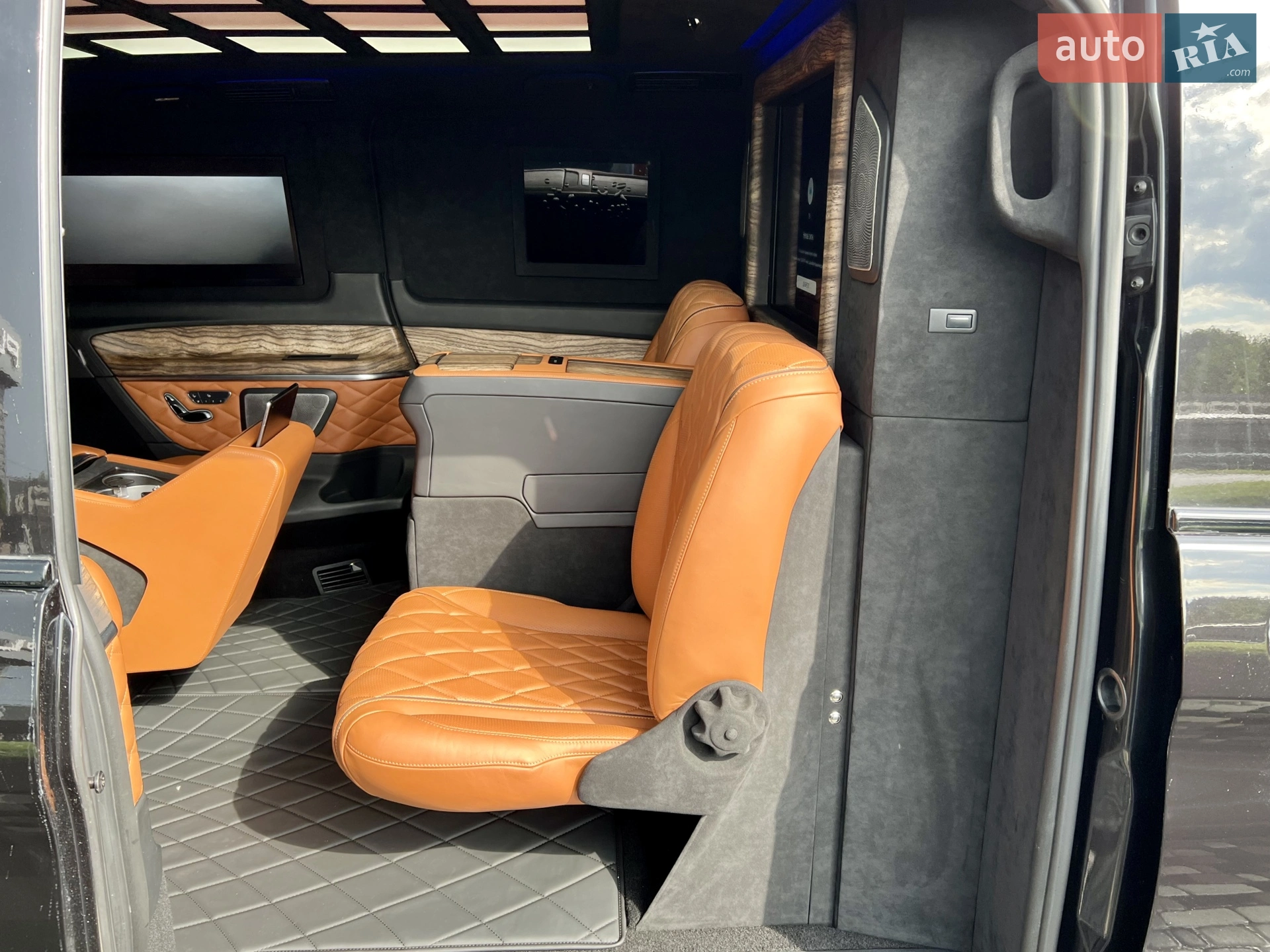 2015 Mercedes-Benz V-klasse - мініатюра 38