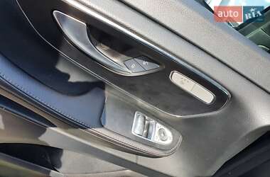 Минивэн Mercedes-Benz V-Class 2016 в 