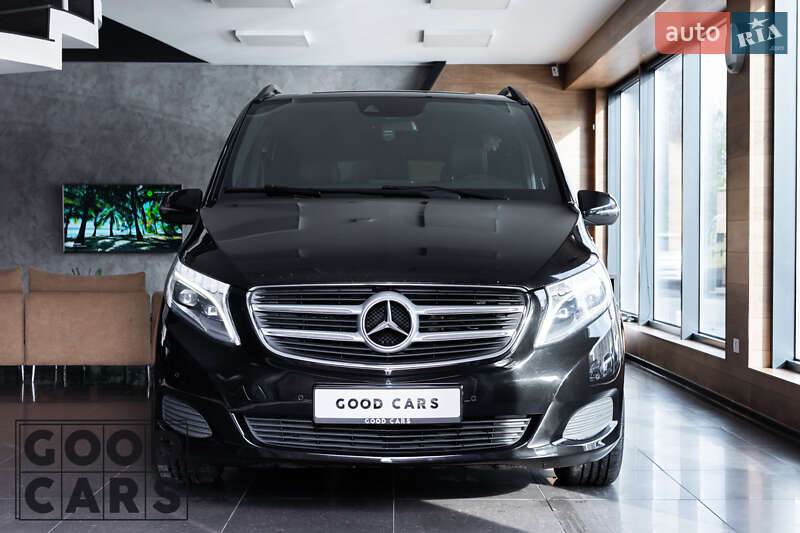 Минивэн Mercedes-Benz V-Class 2016 в 