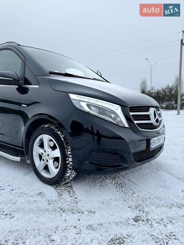 Минивэн Mercedes-Benz V-Class 2015 в Вараше фото 8 Минивэн Mercedes-Benz V-Class 2015 в Вараше