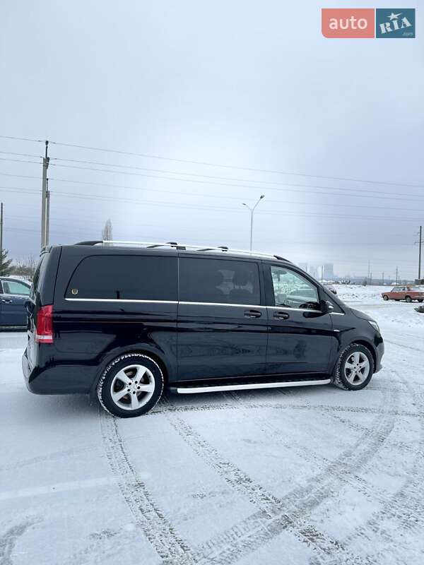 Минивэн Mercedes-Benz V-Class 2015 в Вараше фото 13 Минивэн Mercedes-Benz V-Class 2015 в Вараше