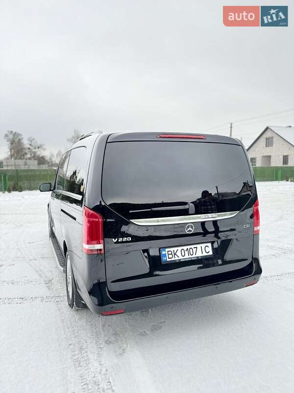 Минивэн Mercedes-Benz V-Class 2015 в Вараше фото 18 Минивэн Mercedes-Benz V-Class 2015 в Вараше