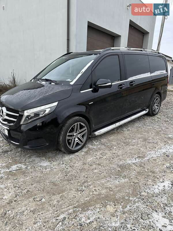 Минивэн Mercedes-Benz V-Class 2015 в Вараше фото 63 Минивэн Mercedes-Benz V-Class 2015 в Вараше